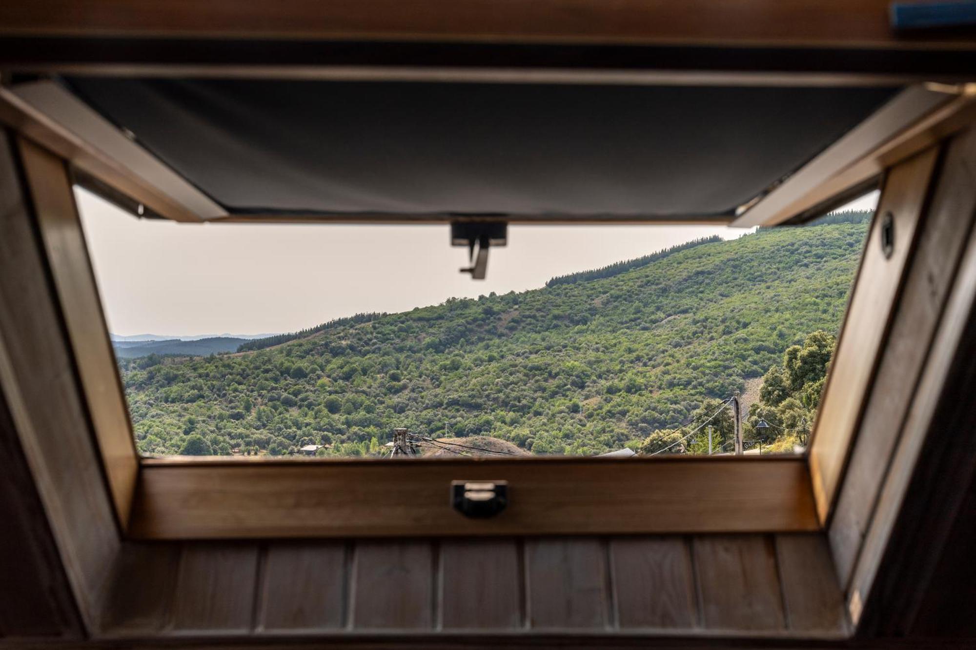 Casa De Turismo Rural Sardom3 Bembibre  Εξωτερικό φωτογραφία