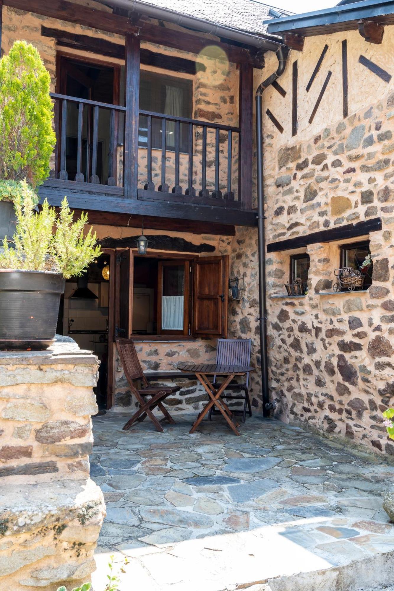 Casa De Turismo Rural Sardom3 Bembibre  Εξωτερικό φωτογραφία