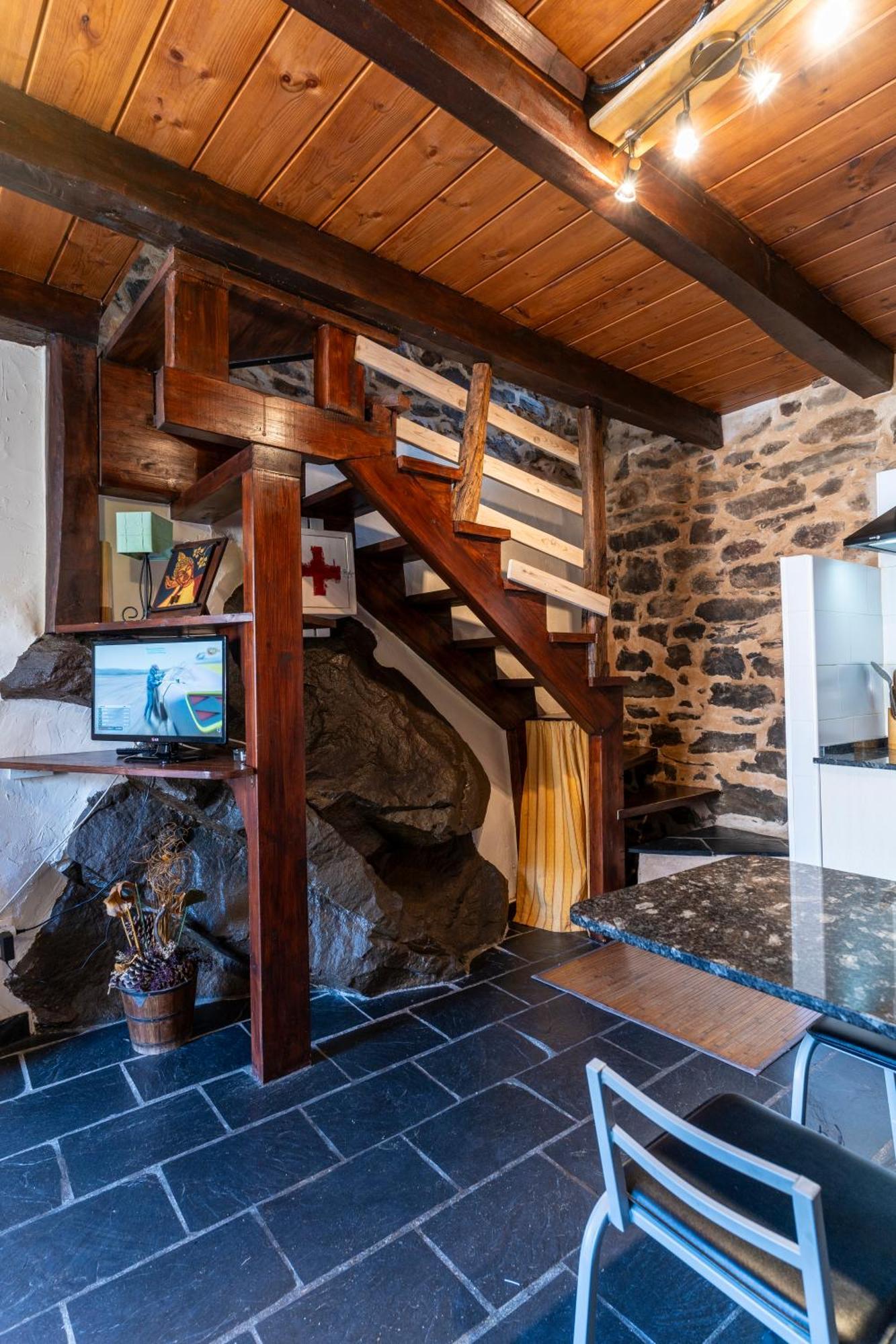 Casa De Turismo Rural Sardom3 Bembibre  Εξωτερικό φωτογραφία