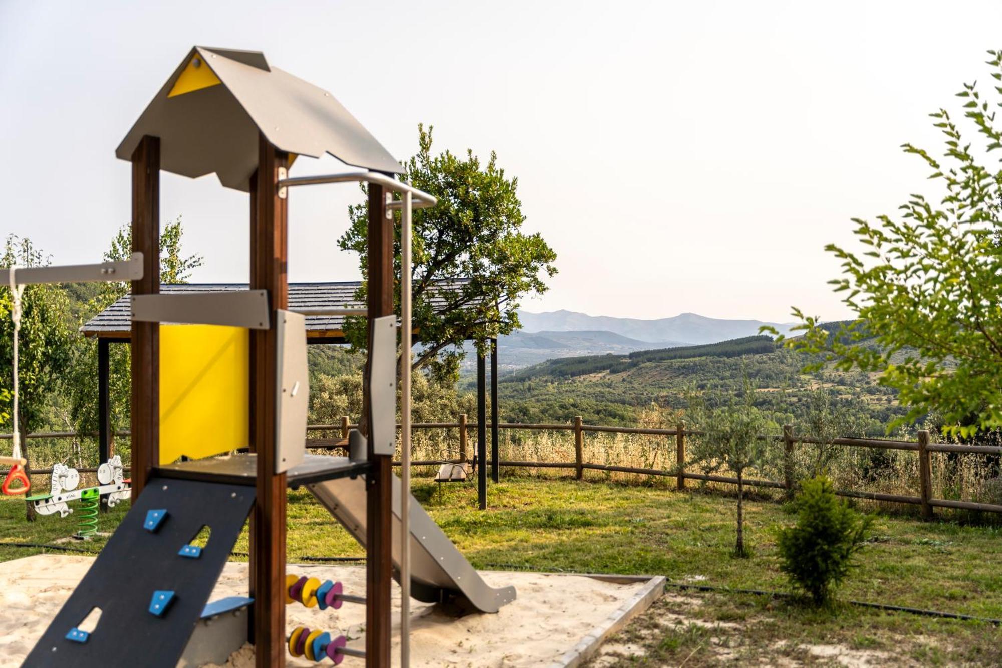 Casa De Turismo Rural Sardom3 Bembibre  Εξωτερικό φωτογραφία
