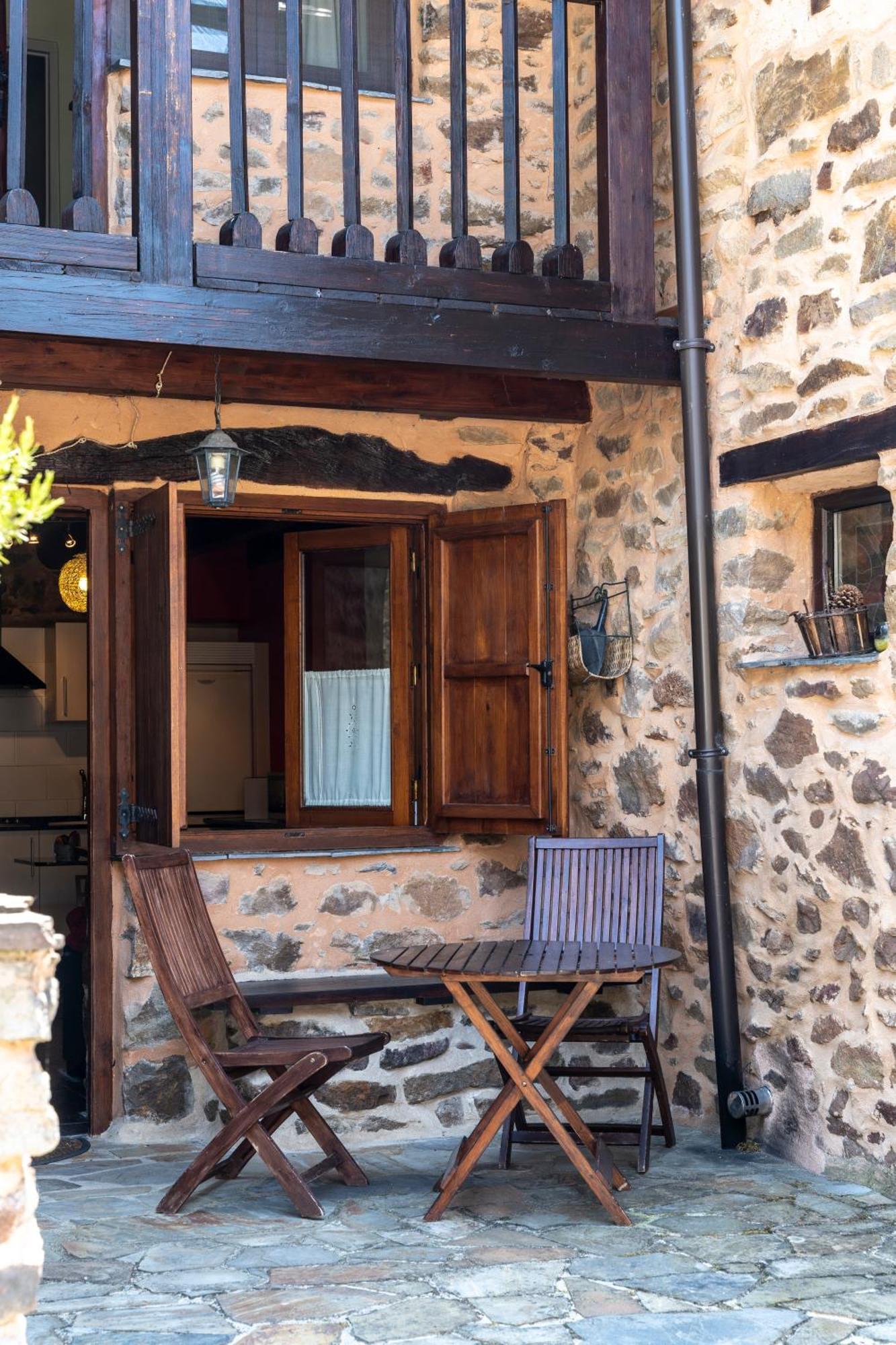 Casa De Turismo Rural Sardom3 Bembibre  Εξωτερικό φωτογραφία
